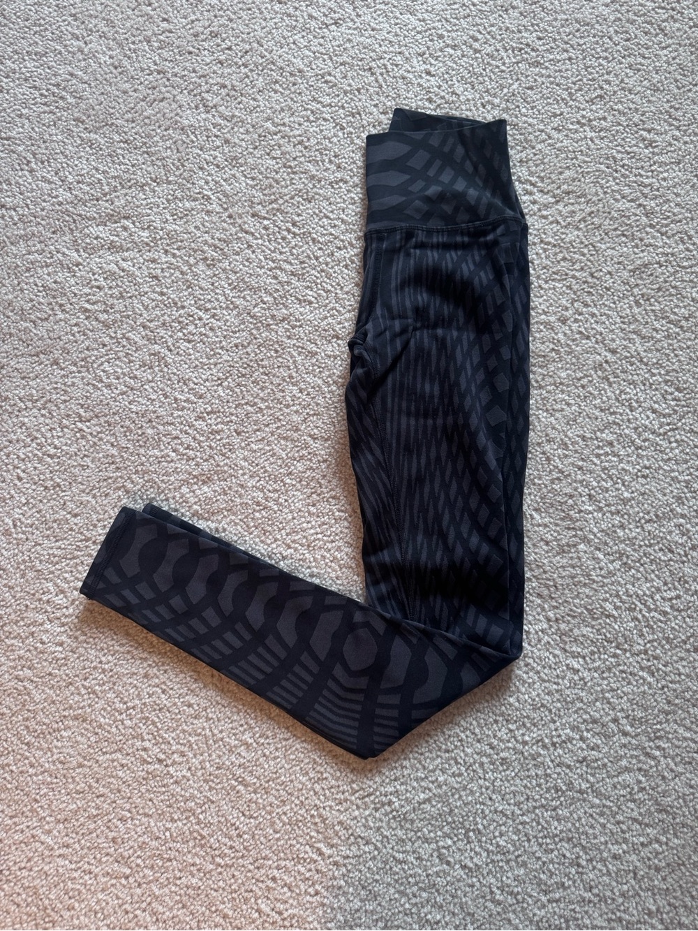 ALO leggings